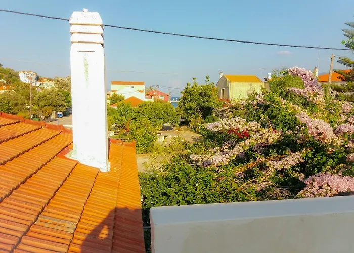 Lägenhet House With Garden Near The Sea Agia Efimia